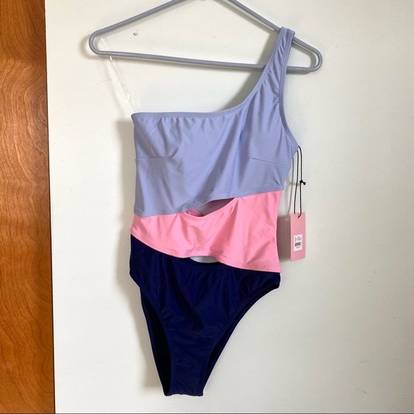 NWT Juicy Couture lil flift one shoulder swimsuit in pastel pink blue and purple - Picture 5 of 6